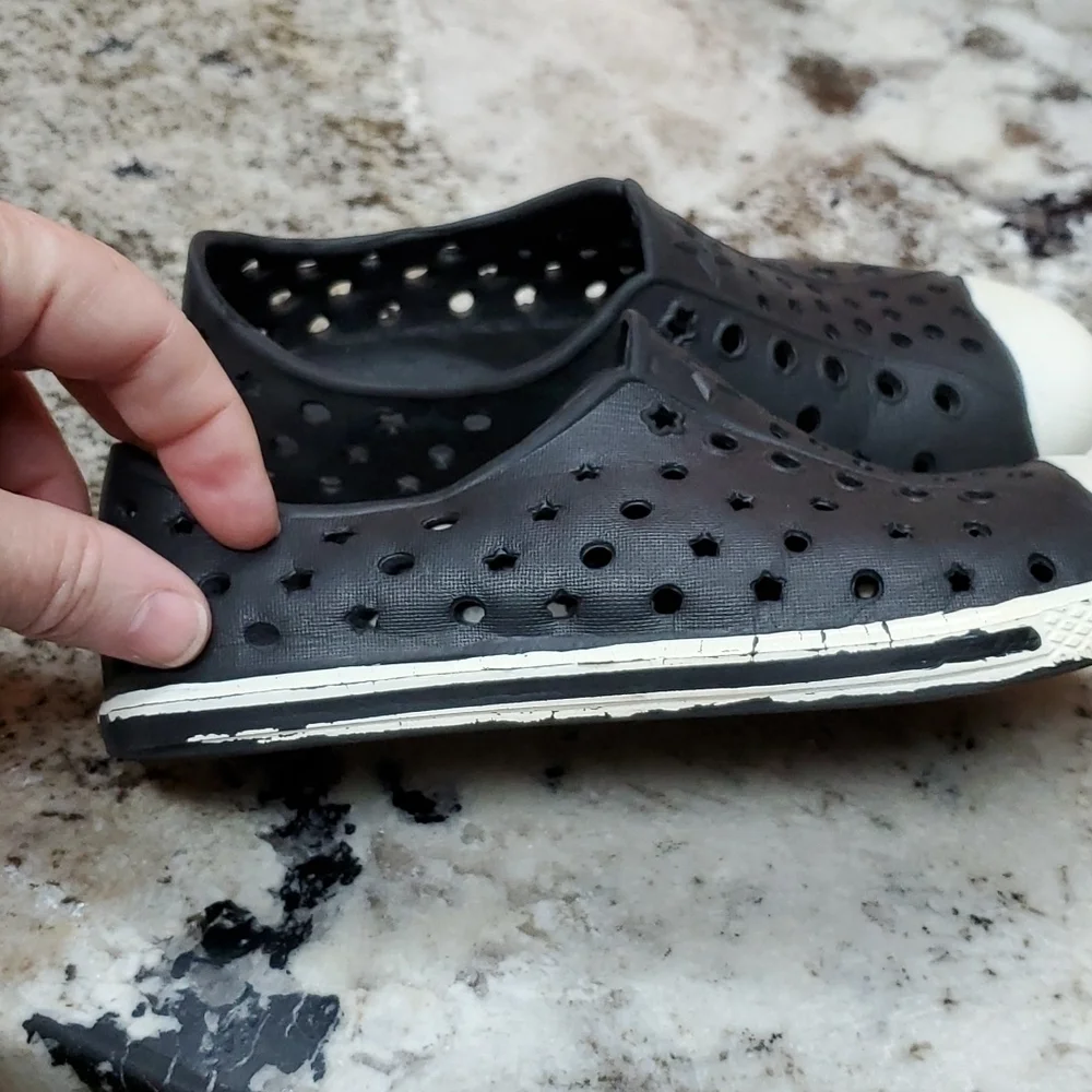 Slip On Shoes Navy Blue White Size 11-12 Kids Water Athletic